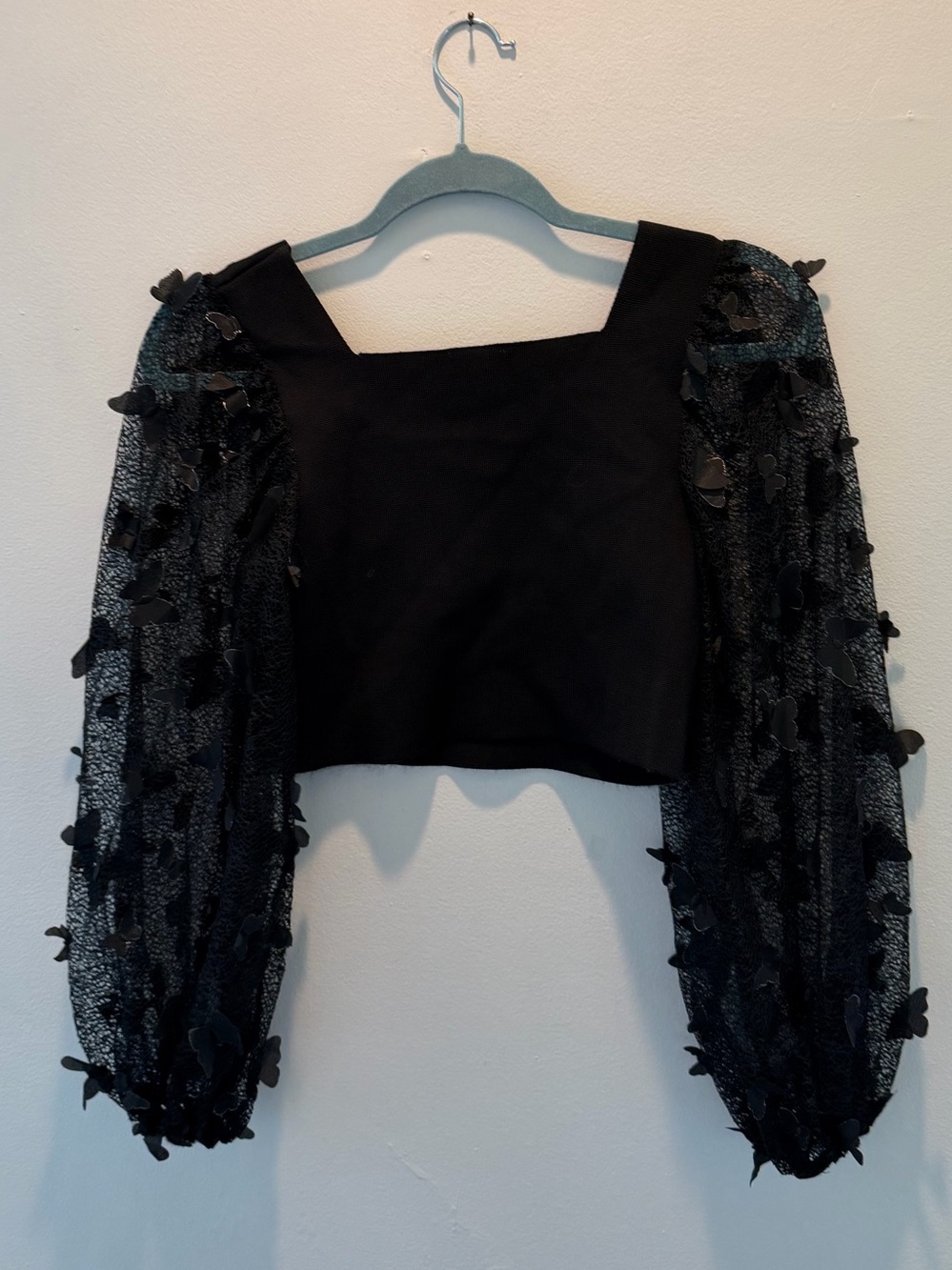 Intimately Free People Flutter Crop Top 3D Butterfly Black Sleeve Blouse Sz S - Picture 4 of 8